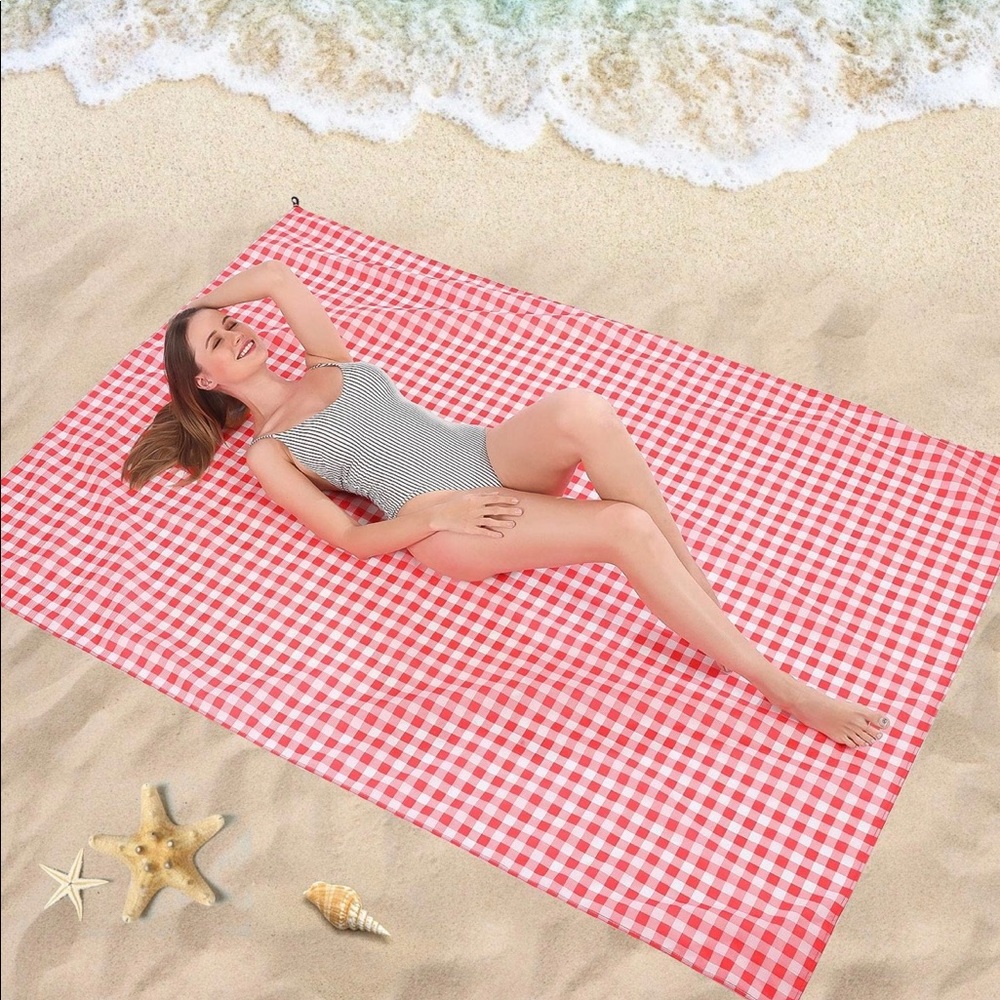 ‼️FLASH SALE ‼️ Beach Blanket/Picnic Blankets
